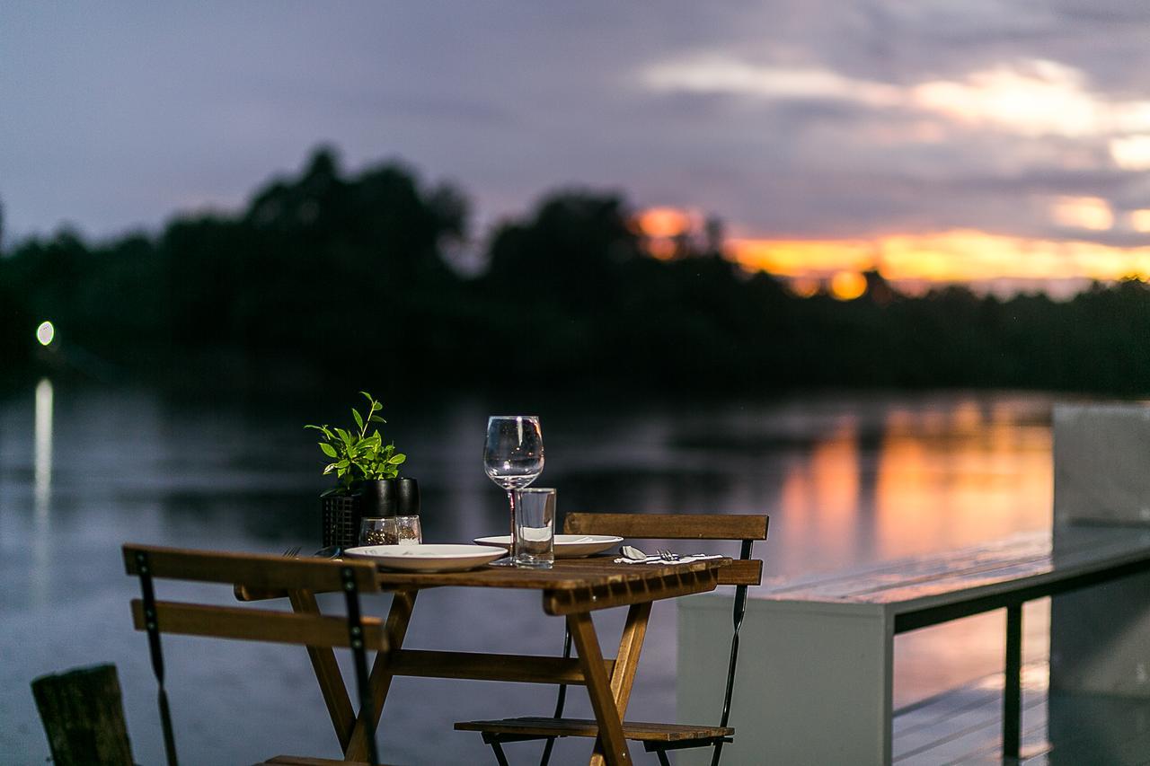 The Zeit River Kwai Kanchanaburi Esterno foto